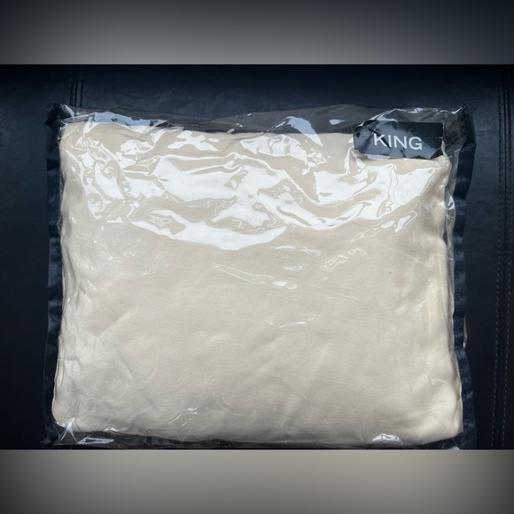 300+ Thread Count 100% cotton KING Sheet Set Cream 3 Piece Fitted 2 Pillow cases - Picture 9 of 16